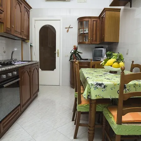 Casa Raffelina アパート